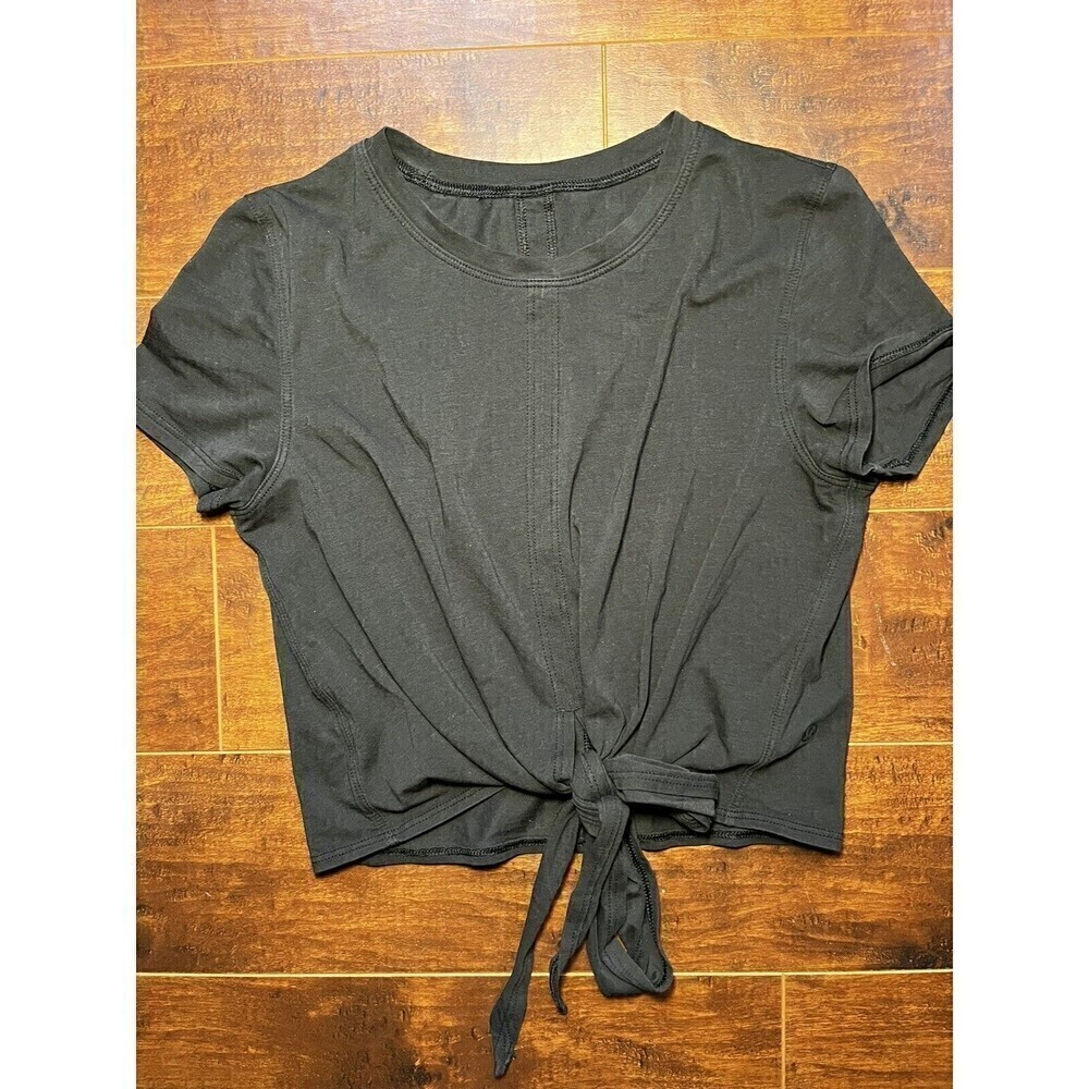 Lululemon Womens Crop Top Tie Front Tank Shirt Black Workout Read Below